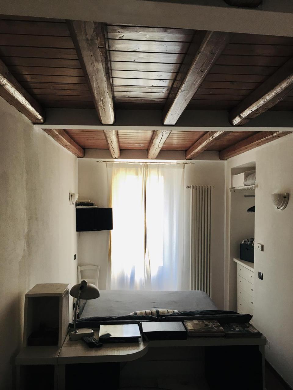Casa Vacanza Castagna Nesso Exterior photo